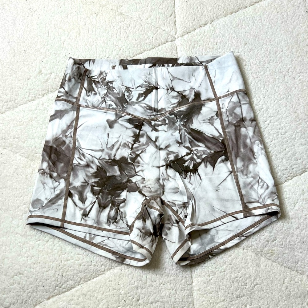 balance athletica og short - oasis collection - sea salt - size medium